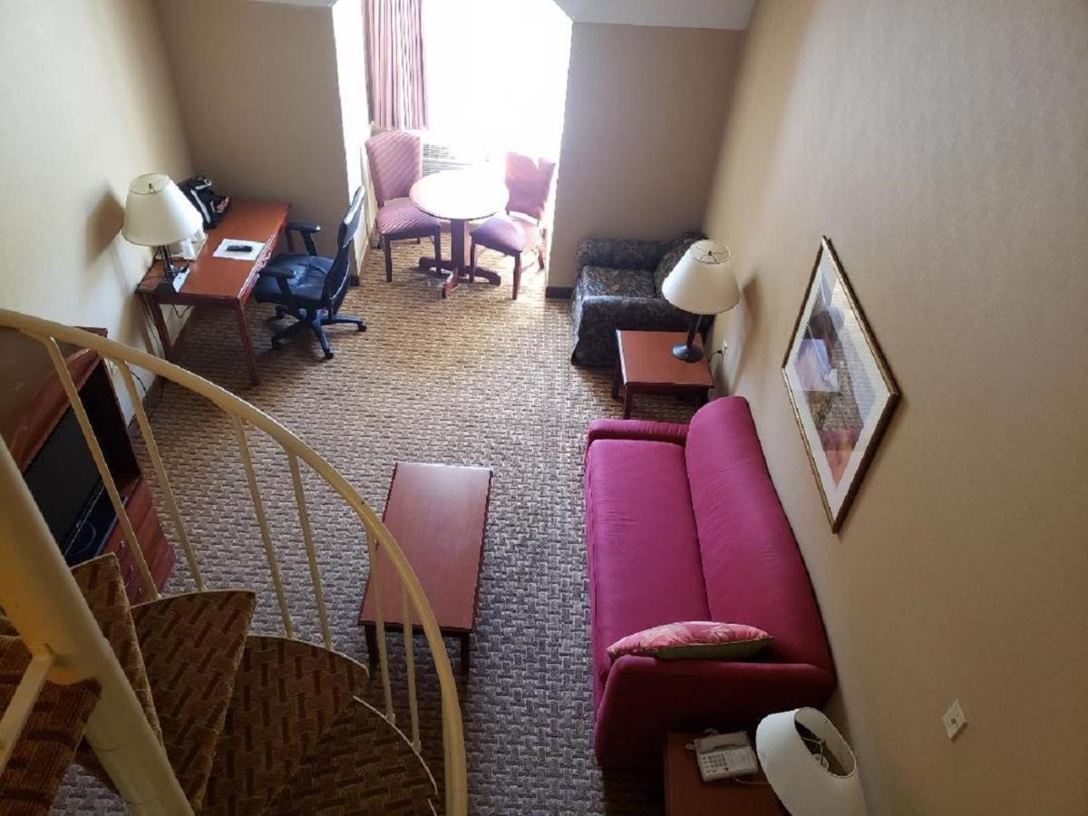 The Chateau Resort Tannersville Exterior photo